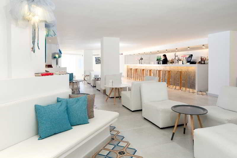 Imagen de alojamiento FERGUS Style Cala Blanca Suites