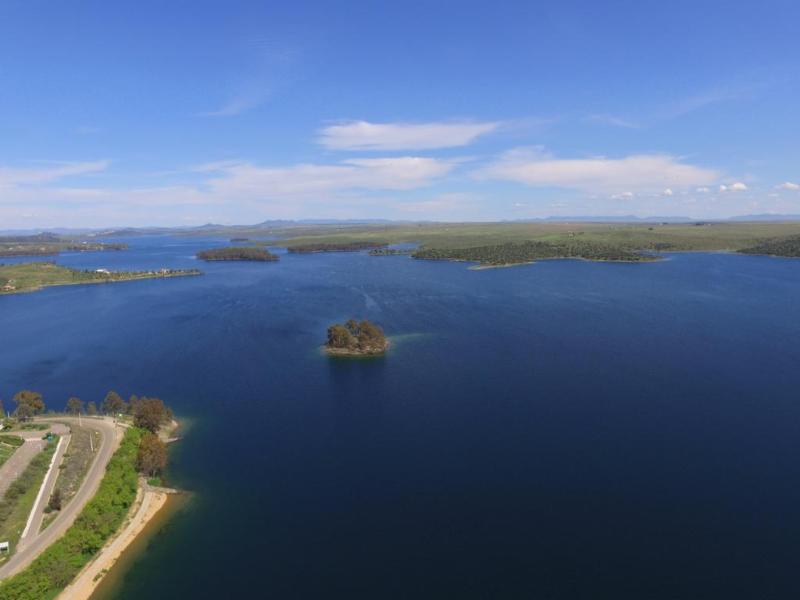 Imagen de alojamiento Embalse de Orellana . Imagen de alojamiento Embalse de Orellana .