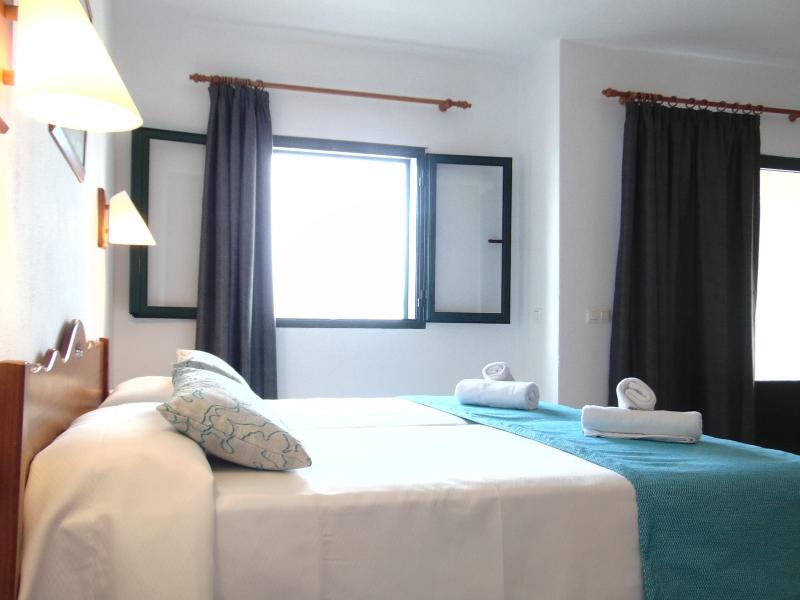 Imagen de alojamiento Apartamentos Cabo de Baños by MIJ Imagen de alojamiento Apartamentos Cabo de Baños by MIJ