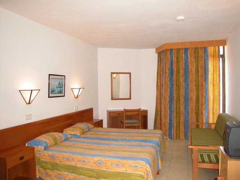 Imagen de alojamiento Hotel - Apartamentos Ses Savines Imagen de alojamiento Hotel - Apartamentos Ses Savines