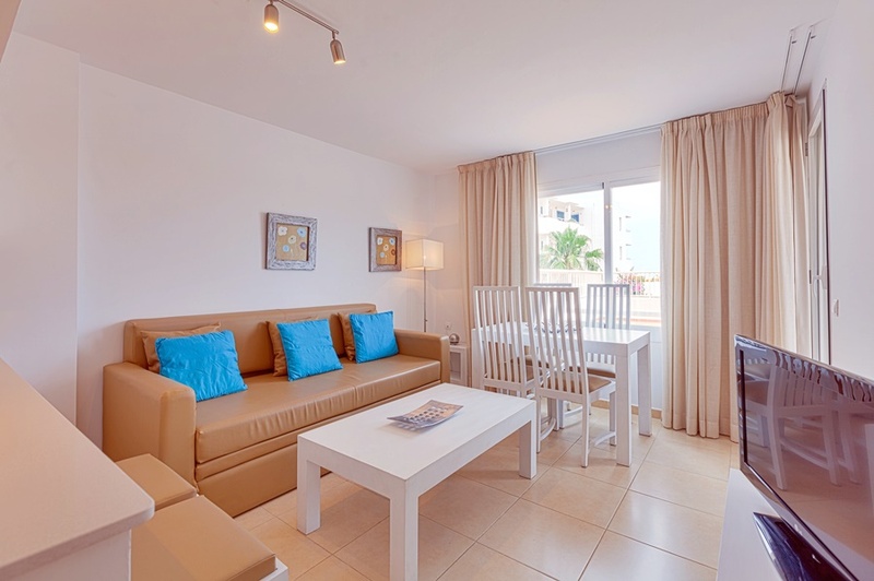 Imagen de alojamiento Torrent Bay by Intercorp Hotel Group Imagen de alojamiento Torrent Bay by Intercorp Hotel Group
