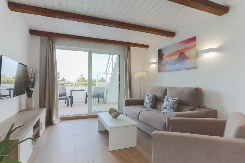 Imagen de alojamiento Torrent Bay by Intercorp Hotel Group Imagen de alojamiento Torrent Bay by Intercorp Hotel Group