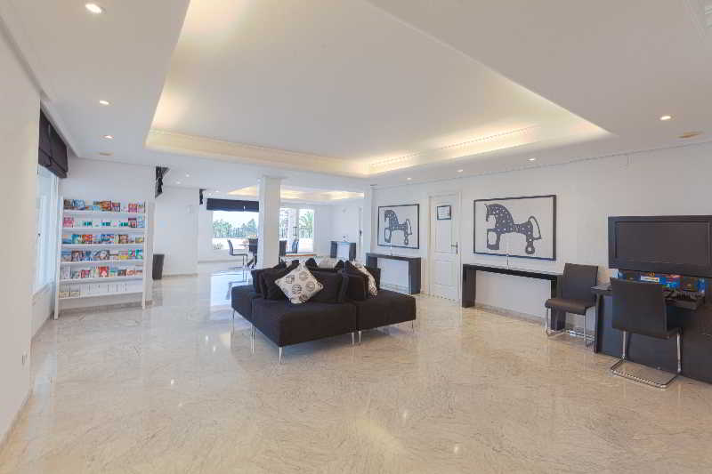 Imagen de alojamiento Torrent Bay by Intercorp Hotel Group Imagen de alojamiento Torrent Bay by Intercorp Hotel Group