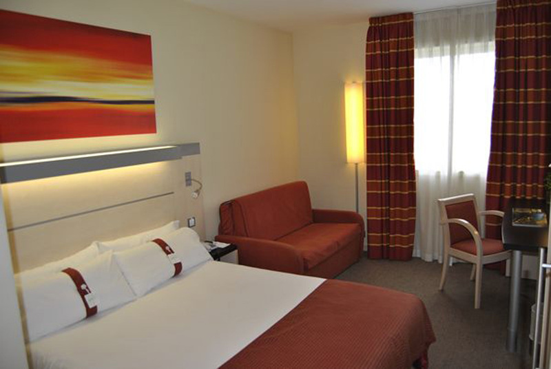 Imagen de alojamiento Holiday Inn Express Pamplona