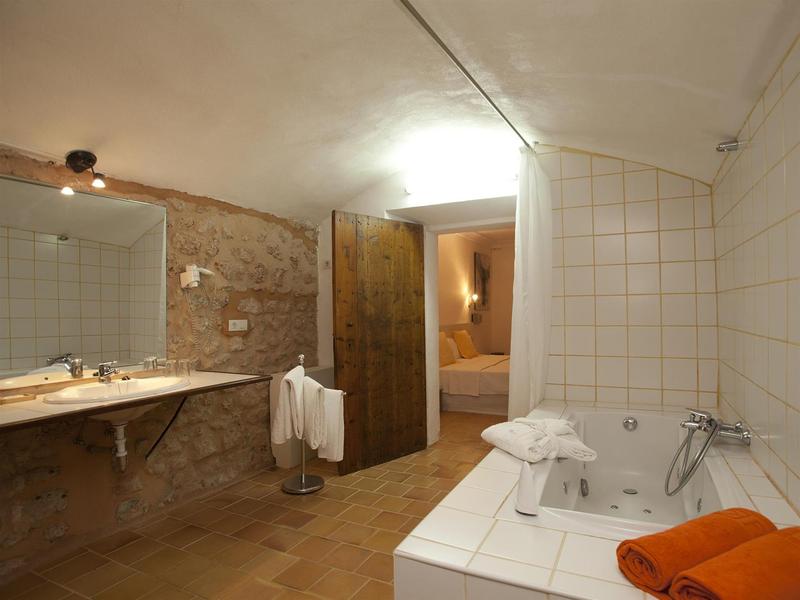 Imagen de alojamiento Fornalutx Petit Hotel