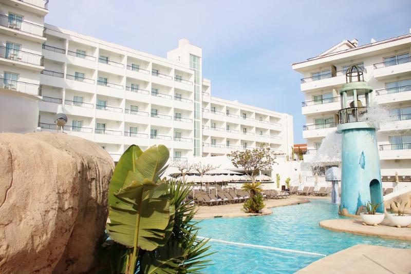Imagen de alojamiento 30 Degrees - Hotel Pineda Splash