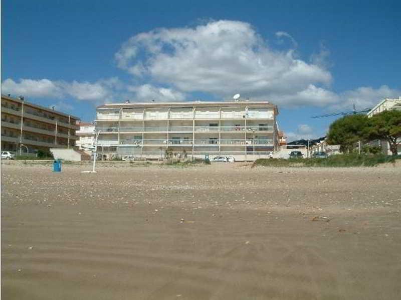 Imagen de alojamiento Irta Playa 3000 Apartamentos Imagen de alojamiento Irta Playa 3000 Apartamentos