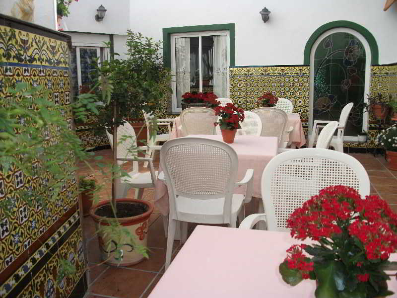Imagen de alojamiento Plaza San Sebastian Hotel Imagen de alojamiento Plaza San Sebastian Hotel
