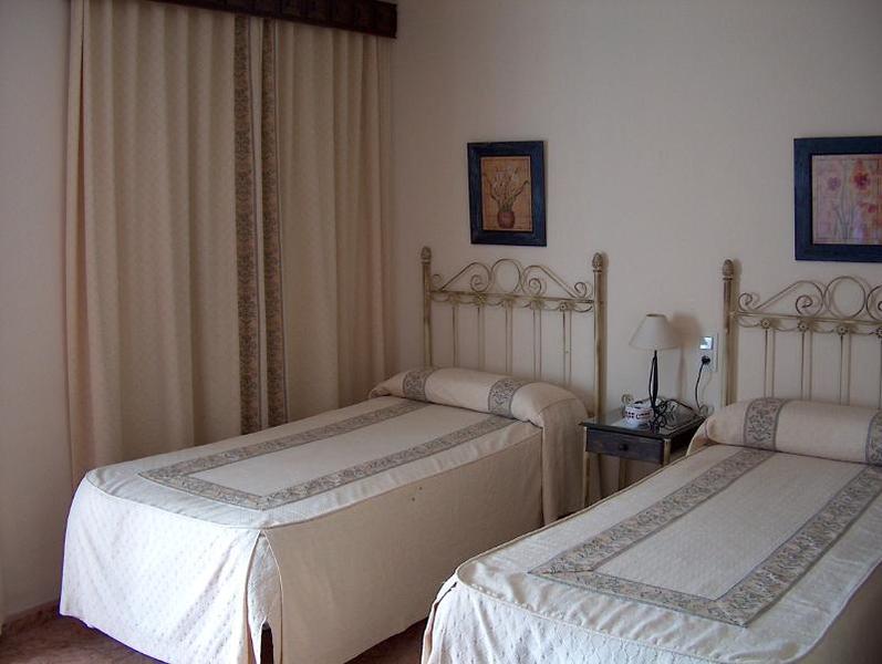 Imagen de alojamiento Plaza San Sebastian Hotel Imagen de alojamiento Plaza San Sebastian Hotel