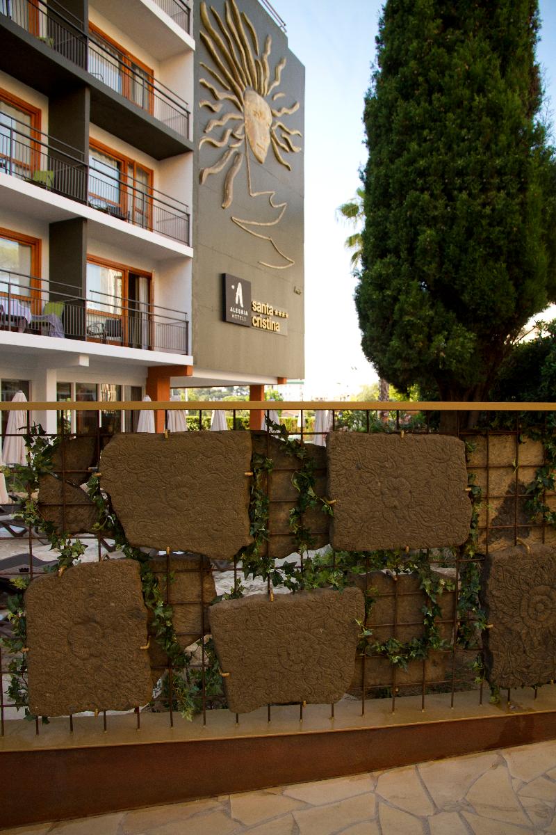Imagen de alojamiento 30 Degrees - Hotel Santa Cristina Lloret Imagen de alojamiento 30 Degrees - Hotel Santa Cristina Lloret