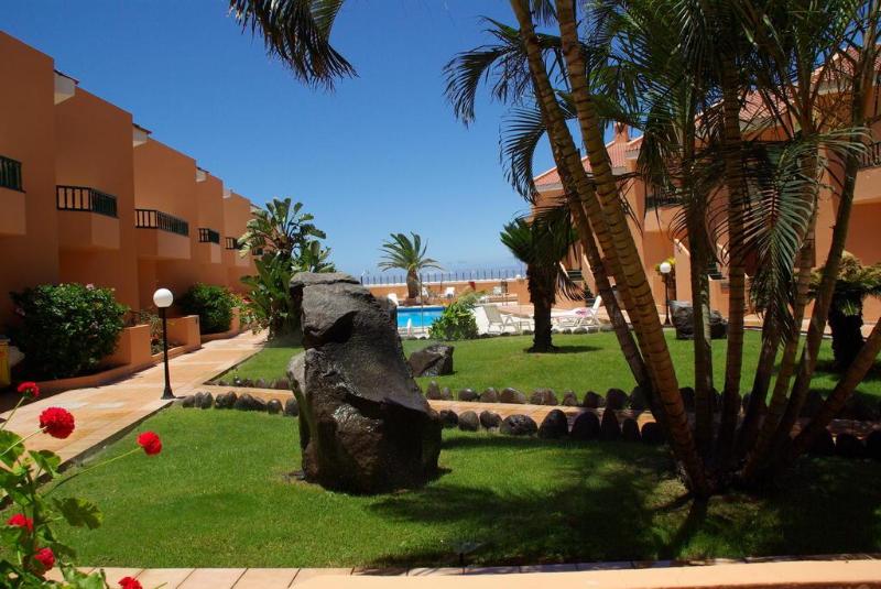 Imagen de alojamiento Apartamentos Las Tres Palmeras Imagen de alojamiento Apartamentos Las Tres Palmeras
