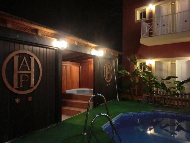 Imagen de alojamiento Hostal Alhaja Playa Imagen de alojamiento Hostal Alhaja Playa