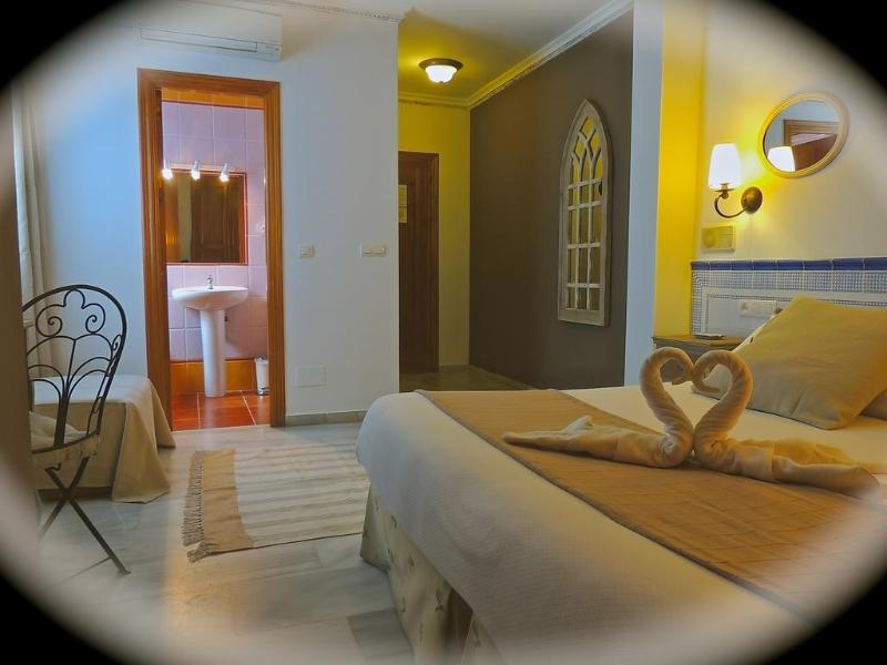 Imagen de alojamiento Hostal Plaza Cantarero Imagen de alojamiento Hostal Plaza Cantarero
