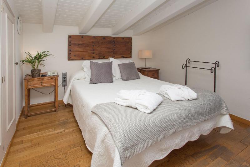 Imagen de alojamiento Hostal De La Plaça Imagen de alojamiento Hostal De La Plaça