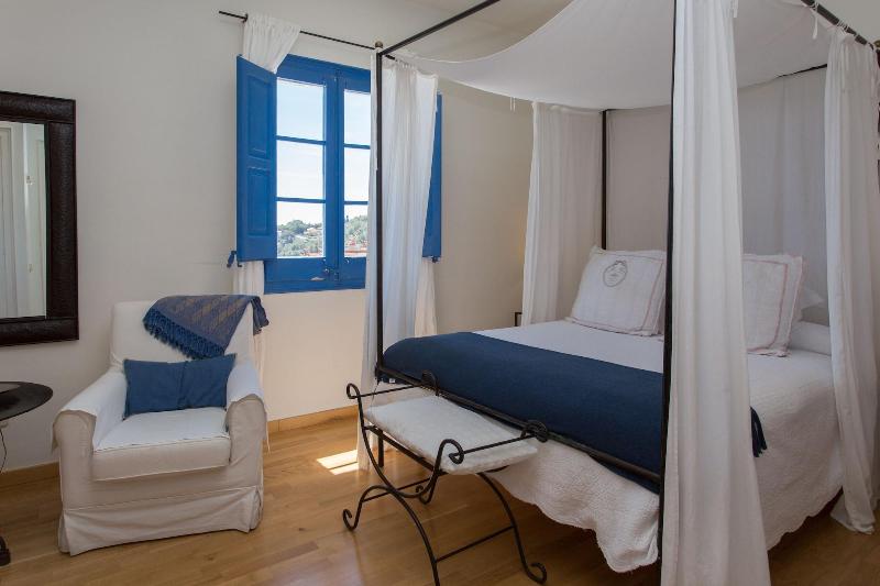 Imagen de alojamiento Hostal De La Plaça Imagen de alojamiento Hostal De La Plaça