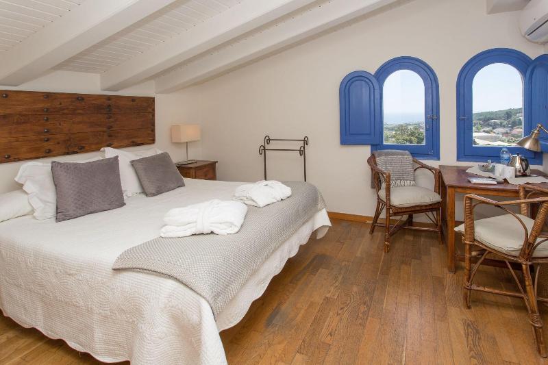 Imagen de alojamiento Hostal De La Plaça Imagen de alojamiento Hostal De La Plaça