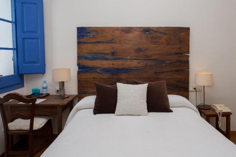 Imagen de alojamiento Hostal De La Plaça Imagen de alojamiento Hostal De La Plaça