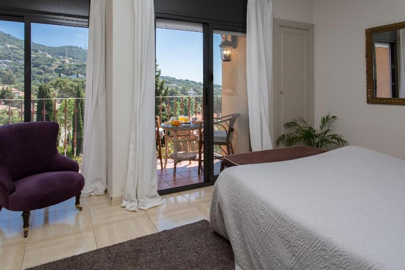 Imagen de alojamiento Hostal De La Plaça Imagen de alojamiento Hostal De La Plaça