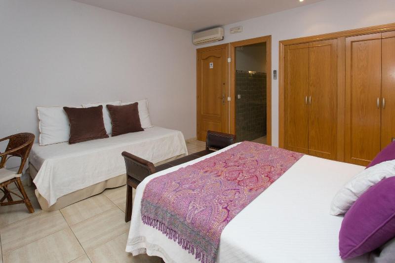 Imagen de alojamiento Hostal De La Plaça Imagen de alojamiento Hostal De La Plaça
