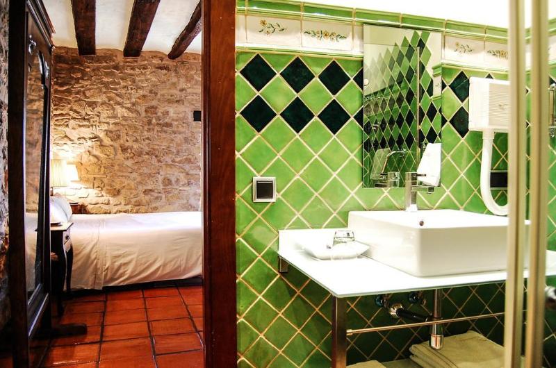 Imagen de alojamiento Hotel Rural Nobles De Navarra Imagen de alojamiento Hotel Rural Nobles De Navarra