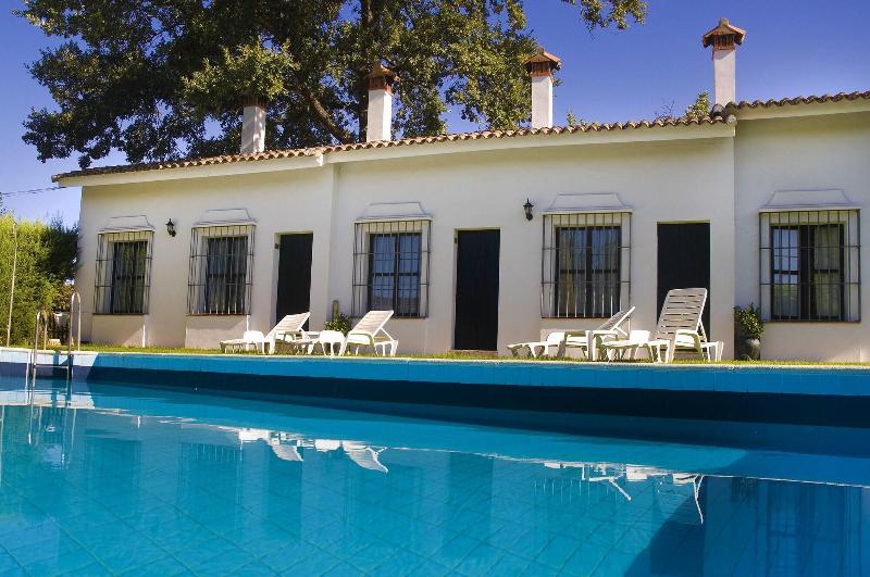 Imagen de alojamiento Hotel Galaroza Sierra Imagen de alojamiento Hotel Galaroza Sierra