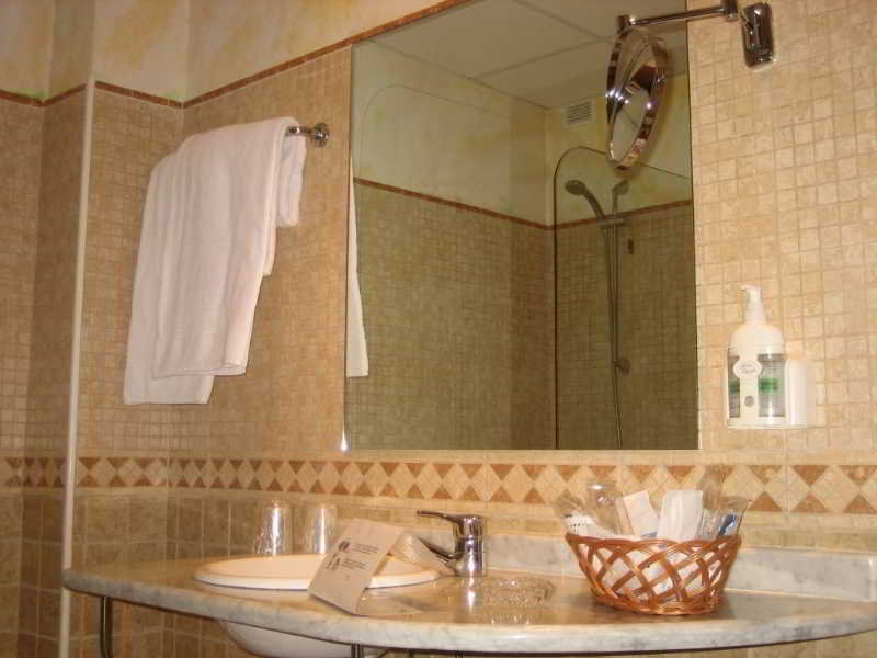 Imagen de alojamiento Hotel Santiago Imagen de alojamiento Hotel Santiago