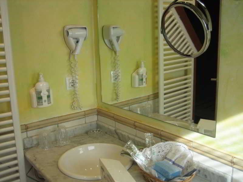 Imagen de alojamiento Hotel Santiago Imagen de alojamiento Hotel Santiago