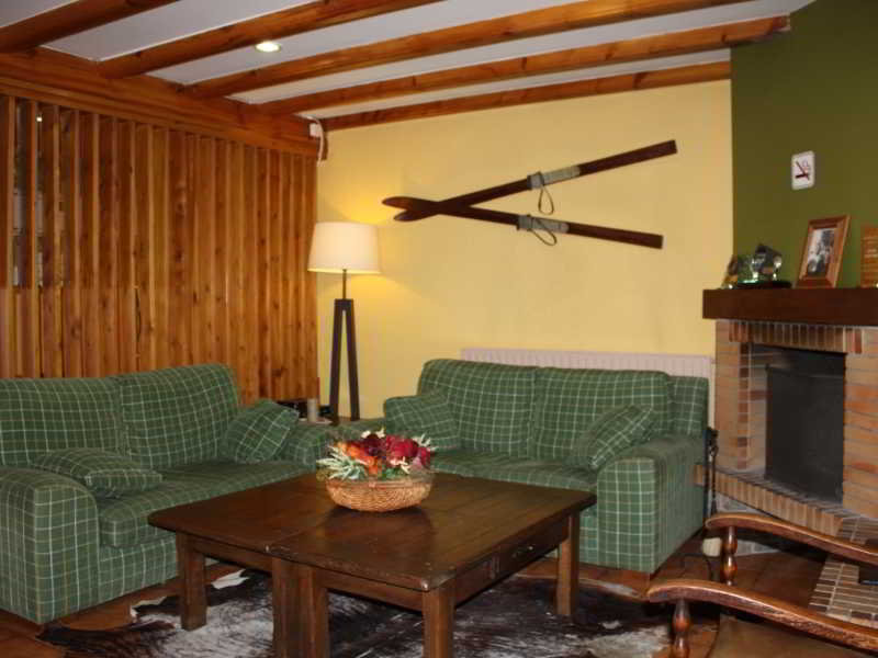 Imagen de alojamiento Hotel Esquirol Imagen de alojamiento Hotel Esquirol