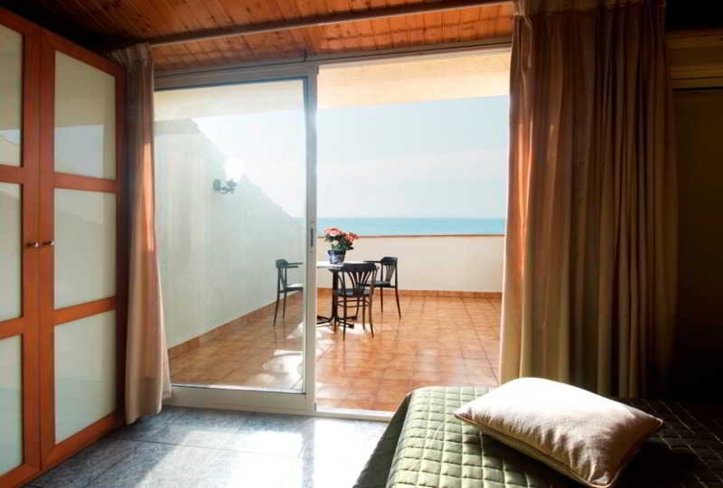 Imagen de alojamiento Vila de Premia hotel Imagen de alojamiento Vila de Premia hotel