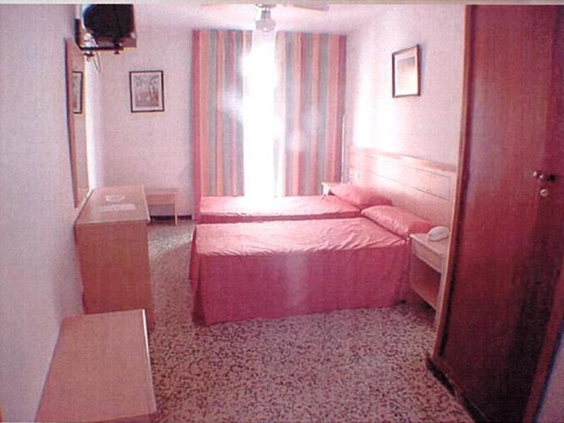 Imagen de alojamiento Hotel Iris Imagen de alojamiento Hotel Iris