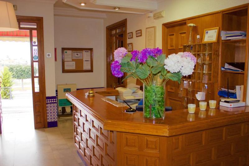 Imagen de alojamiento Hotel Mairena Imagen de alojamiento Hotel Mairena