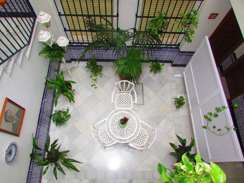 Imagen de alojamiento Hotel Mairena Imagen de alojamiento Hotel Mairena