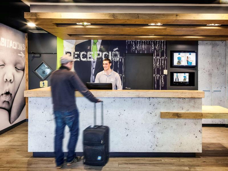 Imagen de alojamiento ibis budget Barcelona Sant Andreu de la Barca Imagen de alojamiento ibis budget Barcelona Sant Andreu de la Barca