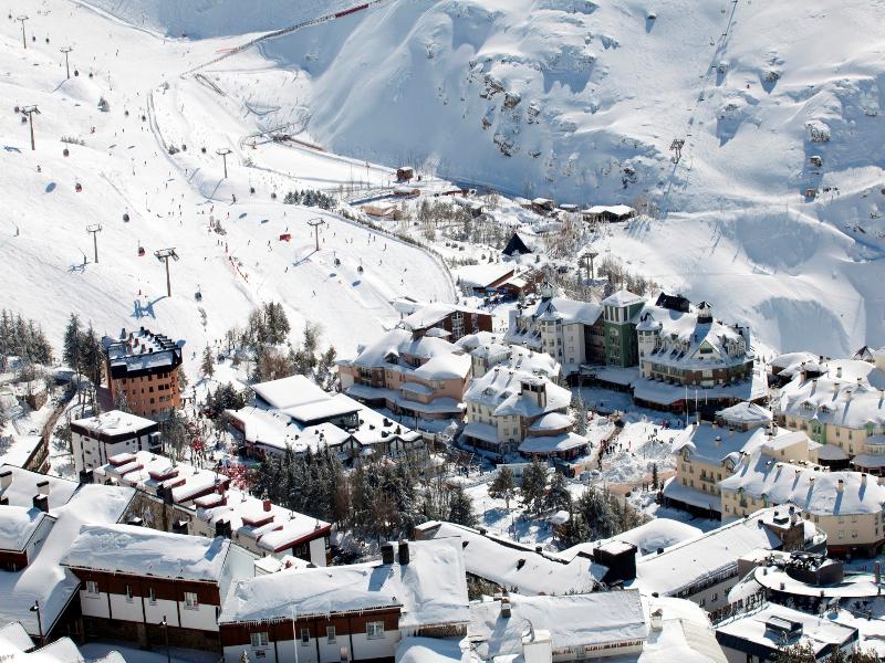 Imagen de alojamiento Sierra Nevada 3000 Apartamentos zona media alta Imagen de alojamiento Sierra Nevada 3000 Apartamentos zona media alta