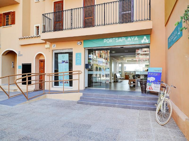 Imagen de alojamiento Valencia Port Saplaya Apartamentos Imagen de alojamiento Valencia Port Saplaya Apartamentos