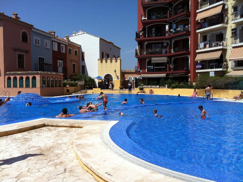 Imagen de alojamiento Valencia Port Saplaya Apartamentos Imagen de alojamiento Valencia Port Saplaya Apartamentos