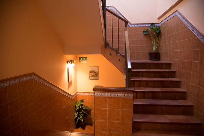 Imagen de alojamiento Hostal Hueso Imagen de alojamiento Hostal Hueso