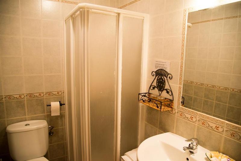 Imagen de alojamiento Hostal Hueso Imagen de alojamiento Hostal Hueso