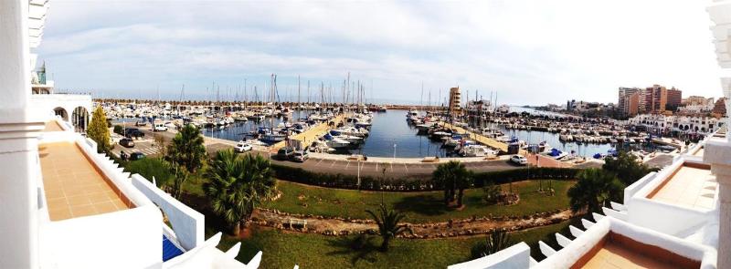 Imagen de alojamiento Kross Puerto Aguadulce Imagen de alojamiento Kross Puerto Aguadulce