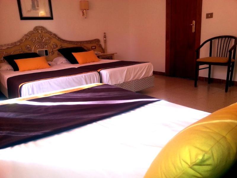 Imagen de alojamiento Hostal del Sol Imagen de alojamiento Hostal del Sol
