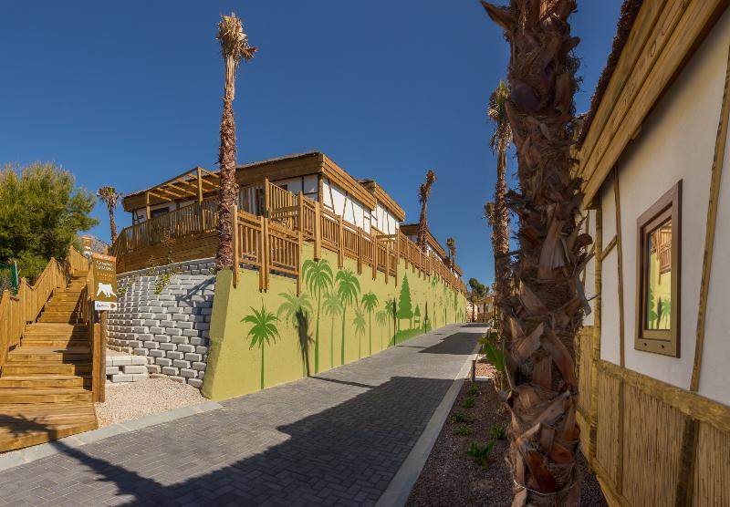 Imagen de alojamiento Magic Natura Animal, Waterpark & Polynesian Resort Imagen de alojamiento Magic Natura Animal, Waterpark & Polynesian Resort