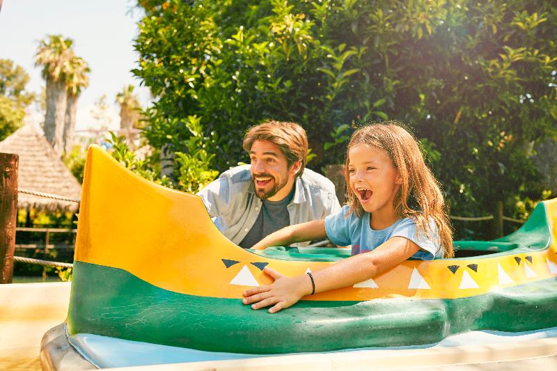 Imagen de alojamiento PORTAVENTURA HOTEL MANSIÓN DE LUCY Imagen de alojamiento PORTAVENTURA HOTEL MANSIÓN DE LUCY