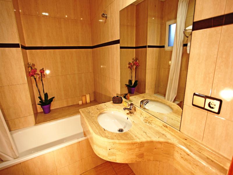 Imagen de alojamiento Savoy Hostal Imagen de alojamiento Savoy Hostal