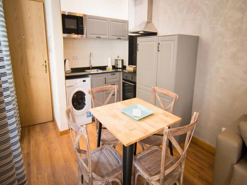 Imagen de alojamiento Holidays2Malaga Comfort Center Apartments Imagen de alojamiento Holidays2Malaga Comfort Center Apartments