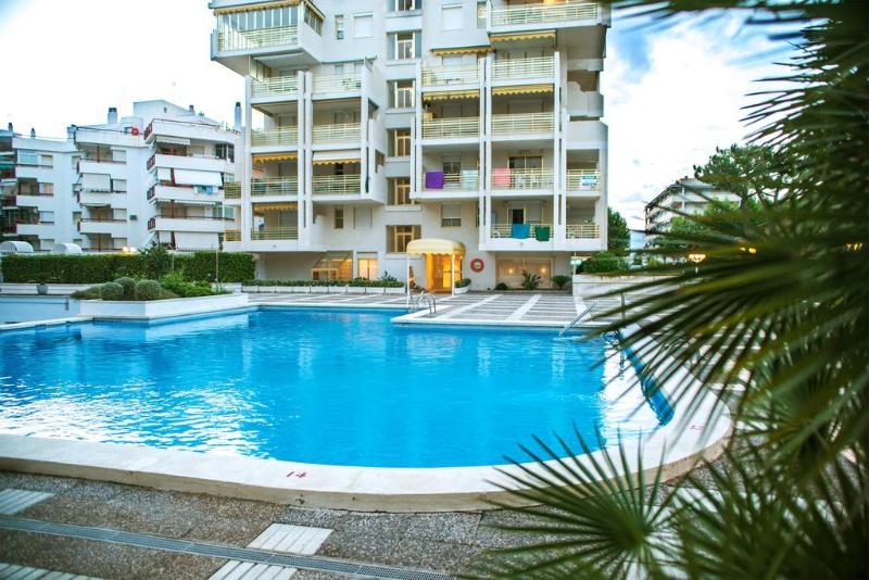 Imagen de alojamiento Ona Suites Salou Imagen de alojamiento Ona Suites Salou