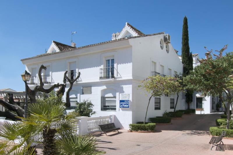 Imagen de alojamiento Apartamentos La Fonda Imagen de alojamiento Apartamentos La Fonda