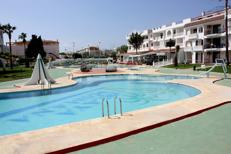 Imagen de alojamiento Apartamentos Habitat - Playa Romana 3000 Imagen de alojamiento Apartamentos Habitat - Playa Romana 3000