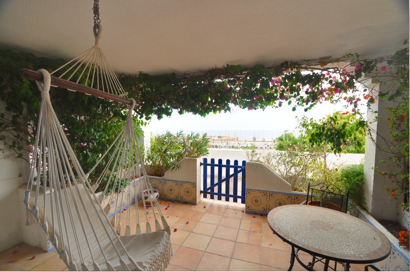 Imagen de alojamiento The Moonlight Sea View Imagen de alojamiento The Moonlight Sea View