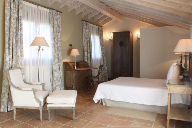 Imagen de alojamiento Domus Selecta Hotel & Spa Manantial Del Chorro Imagen de alojamiento Domus Selecta Hotel & Spa Manantial Del Chorro