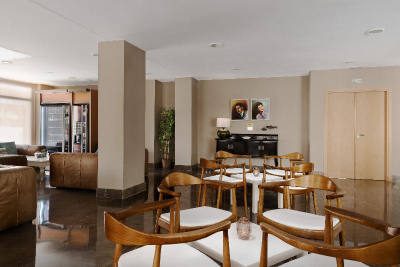 Imagen de alojamiento Mainare Playa by CheckIN Hoteles Imagen de alojamiento Mainare Playa by CheckIN Hoteles